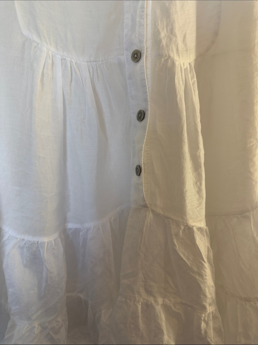 Sleeveless White Tiered Button Front Top white tencel made in Italy medium - Picture 2 of 5